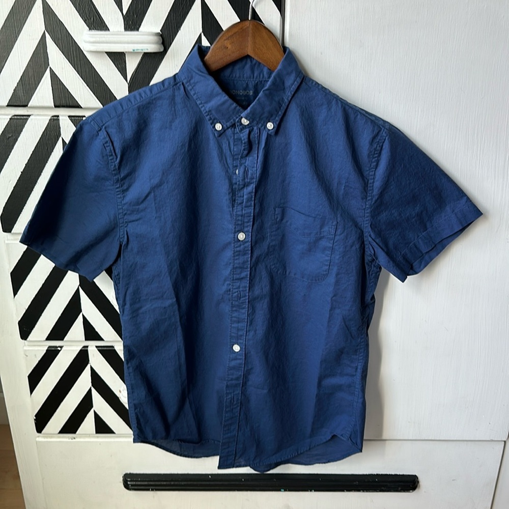 Bonobos short-sleeved button up shirt, Navy, solid print, size small, short